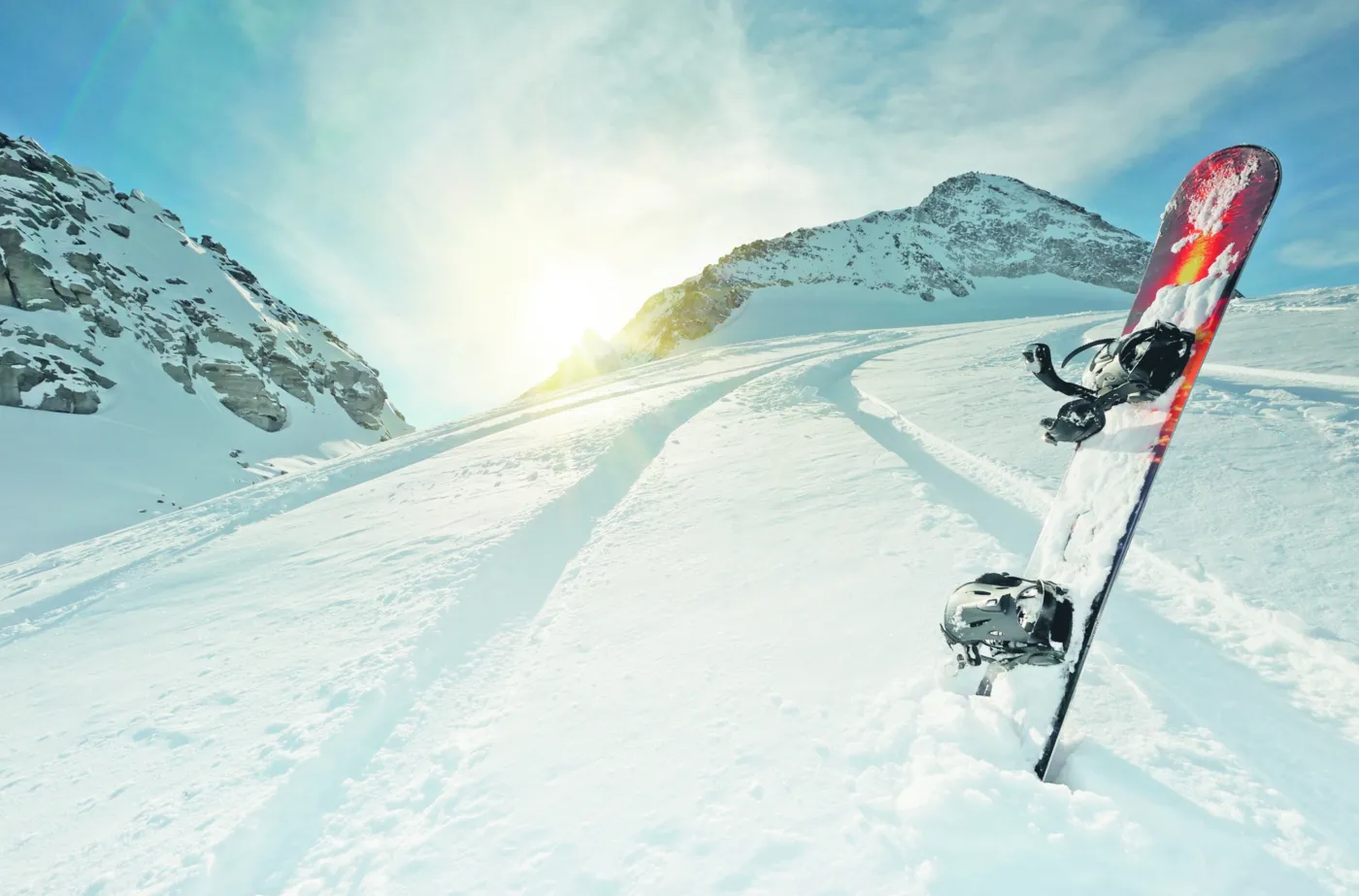 Snowboard wychodzi z mody - do łask wracają narty