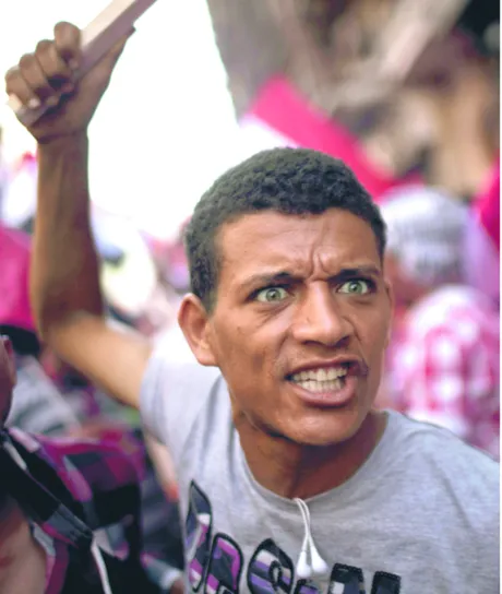 Egipt: bitwa w centrum Kairu