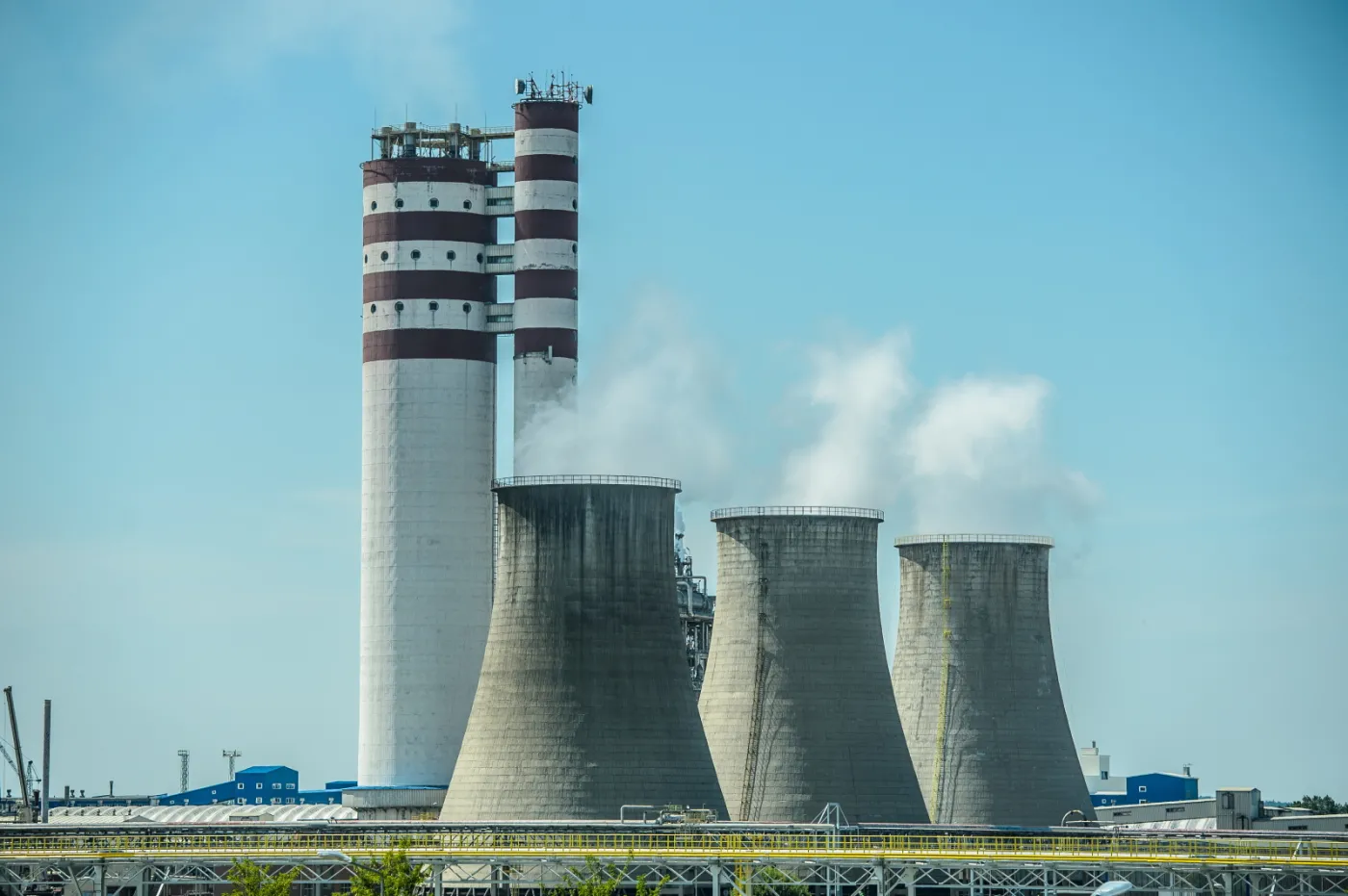 Zakłady azotowe w Puławach - stokaż amoniaku. Podczas konferencji prasowej, 29 bm. poinformowano o "Inwestycjach 2015-2021 - Nowej energii dla Lubelszczyzny".