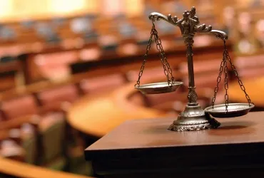 Sąd Najwyższy uspokoił sędziów i rozjuszył rządzących