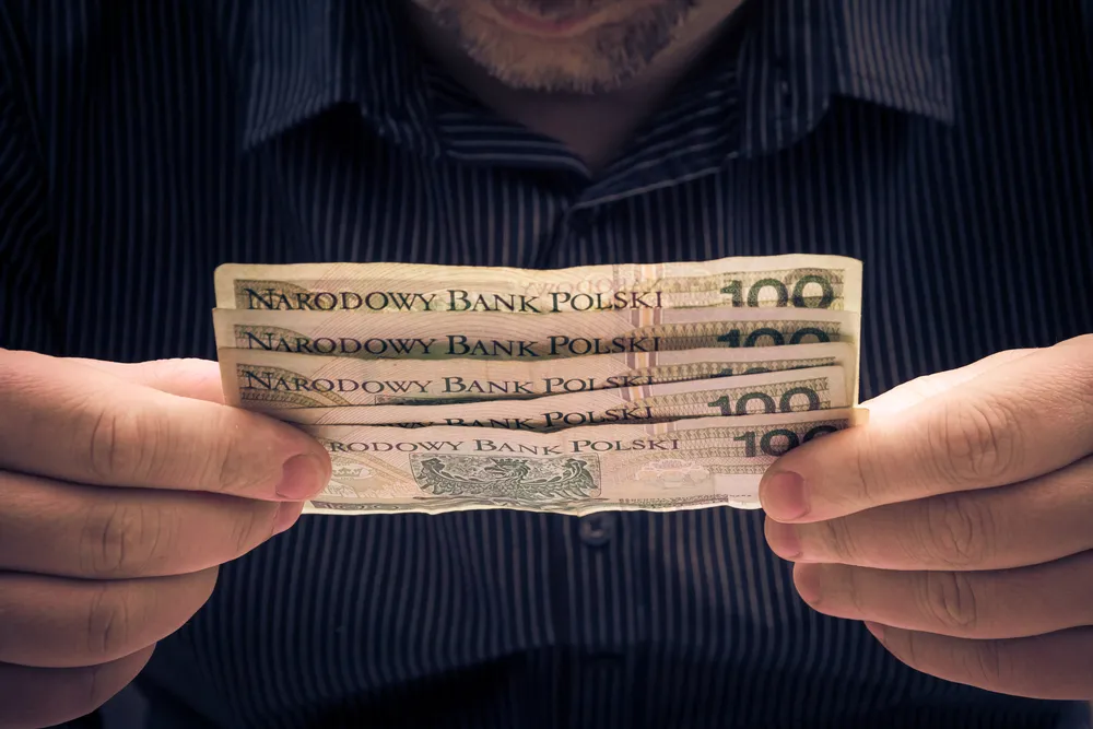 Płace w górę, produktywność też. Gospodarka się nie zawaliła [OPINIA]