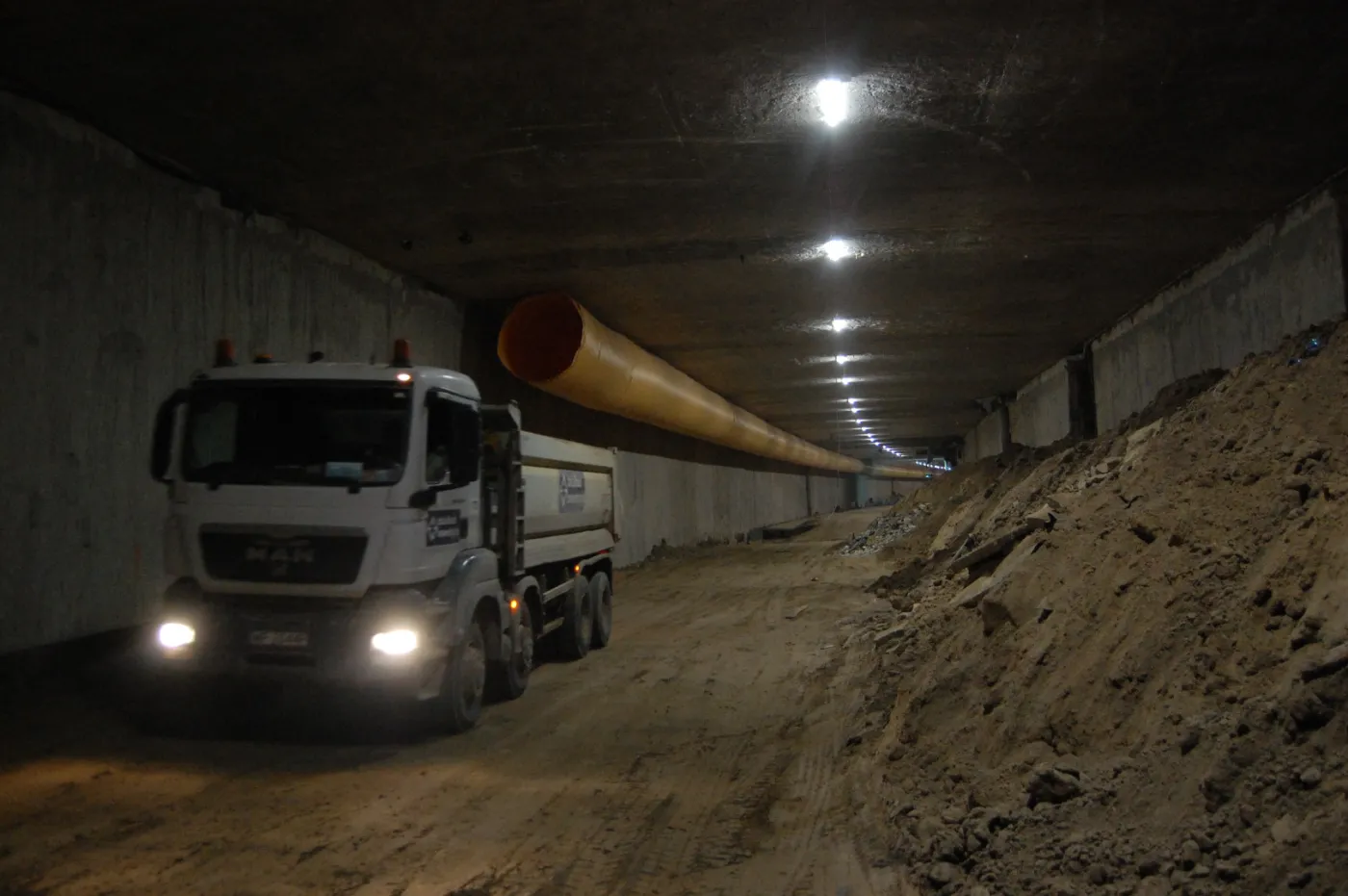 4428603-tunel-pod-ursynowem-3-fot.jpg
