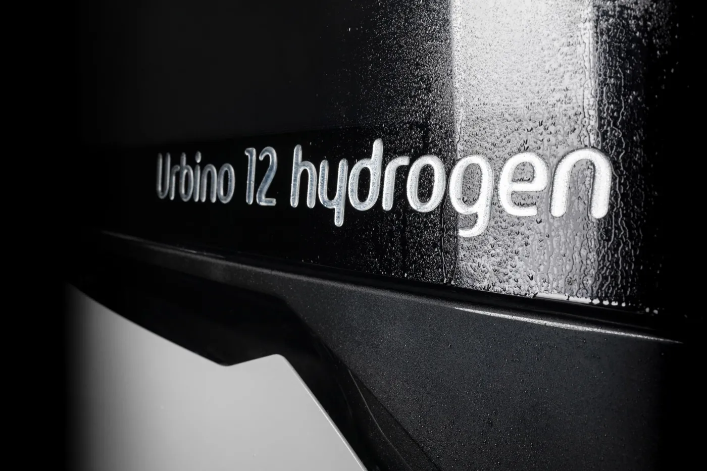 Wodorowe Solarisy dla Holandii. Spółka ma umowę na 20 autobusów