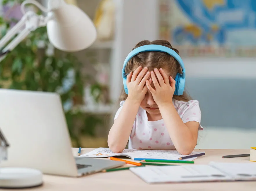 Wracamy do nauki zdalnej? Decyzja MEiN w ciągu kilkudziesięciu godzin