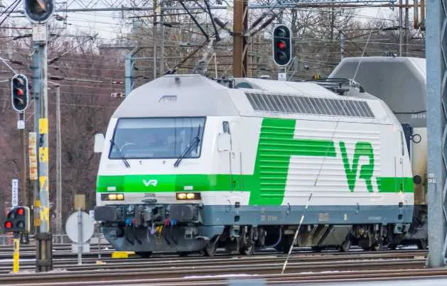 Fińskie koleje wznawiają połączenie towarowe z Rosją