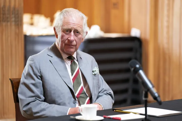 Protest brytyjskich ekologów przed terminalem naftowym: Król Karol III nas popiera