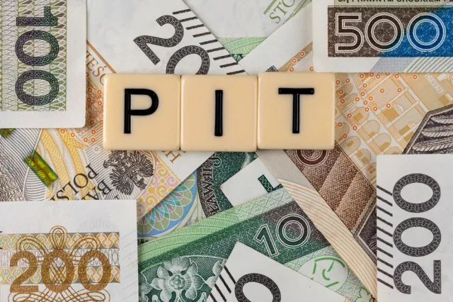 MF: od 15 lutego do 2 maja emeryci i renciści mogą samodzielnie składać PIT-y za 2021 r.