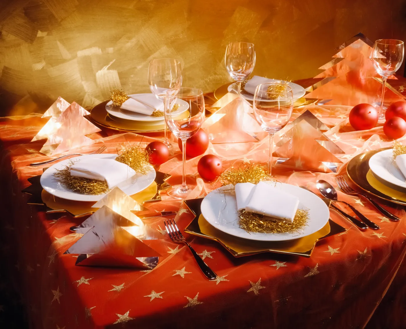 Spotkania rodzinne do 5 osób, nie wliczając domowników. Jest rozporządzenie