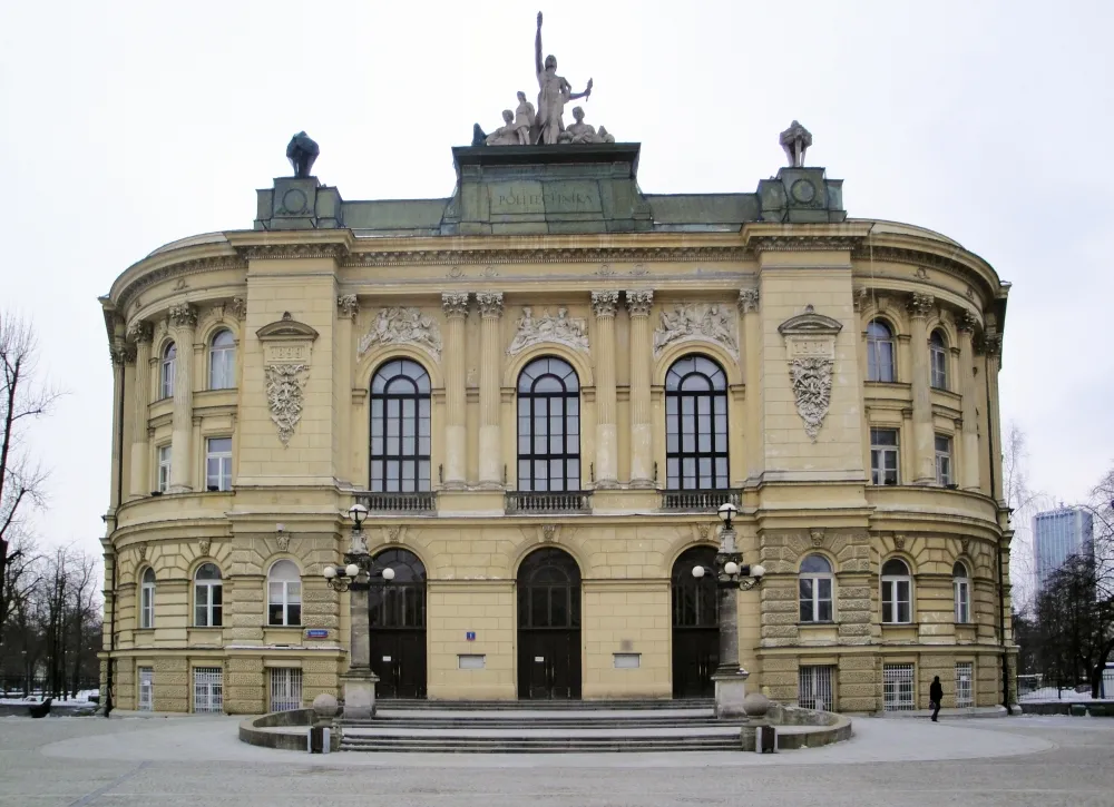 Jakie są najbardziej oblegane kierunki studiów? Resort nauki podał dane za 2020 rok