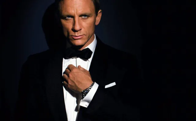 Nowy film o Jamesie Bondzie zarobił w pierwszym dniu prawie 5 mln funtów