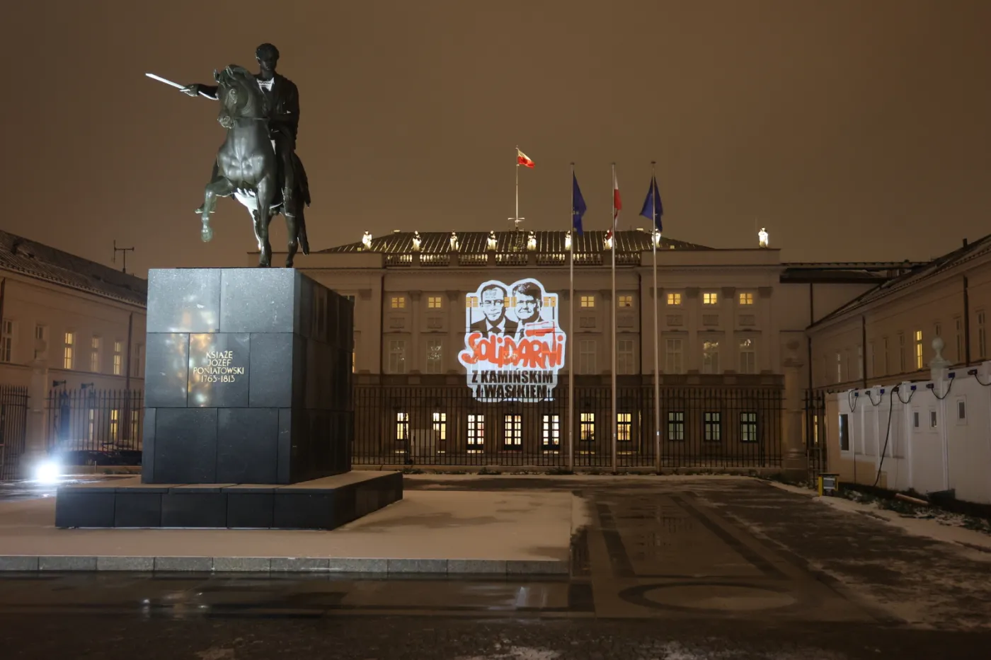 Policjanci i funkcjonariusze SOP przekroczyli uprawnienia. Prokuratura wszczęła postępowanie dotyczące zatrzymania Kamińskiego i Wąsika