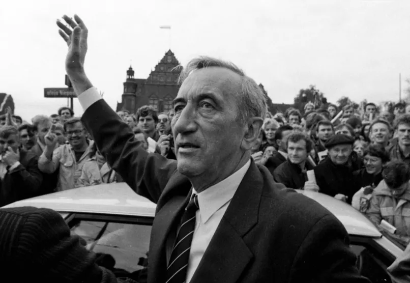 Tadeusz Mazowiecki 1927–2013