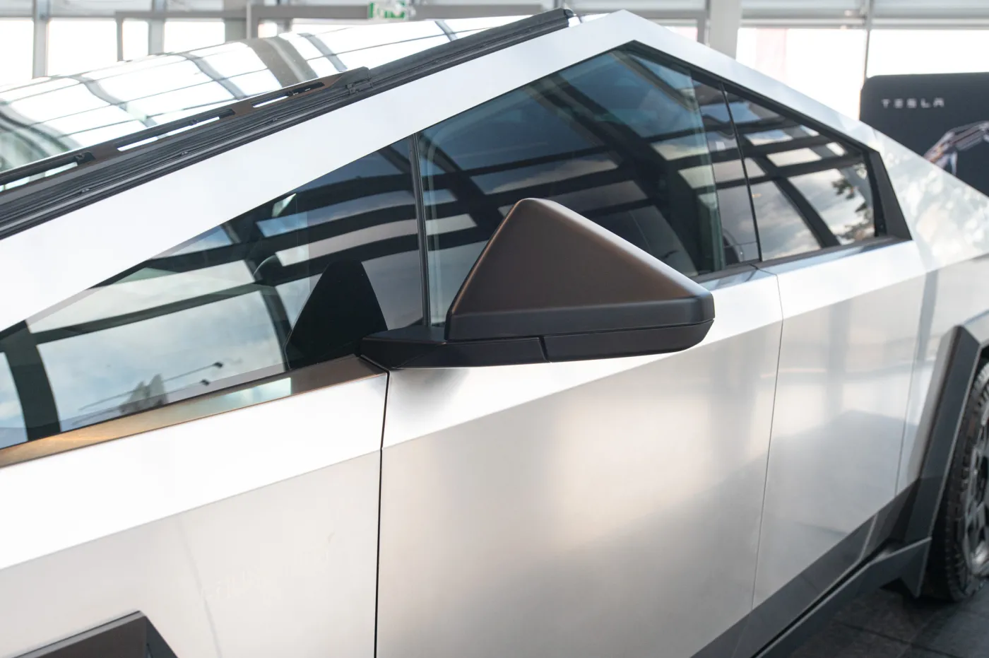 Wybuch Tesli przed hotelem Trumpa. Śledczy stawiają sprawę jasno: to możliwy akt terroryzmu