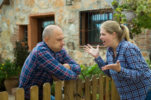 Podatek od nieruchomości po zmianach. Czy w 2025 roku trzeba zapłacić za ogrodzenie? Urząd sprawdzi, jak się rozliczyłeś