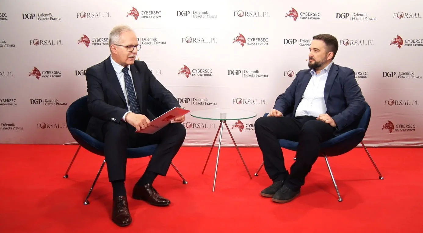 Cyberbezpiecznik pomaga chronić cenne zasoby firmy przed cyberzagrożeniami- rozmowa z Marcinem Marczewskim, Resilia podczas CYBERSEC EXPO & FORUM 2025