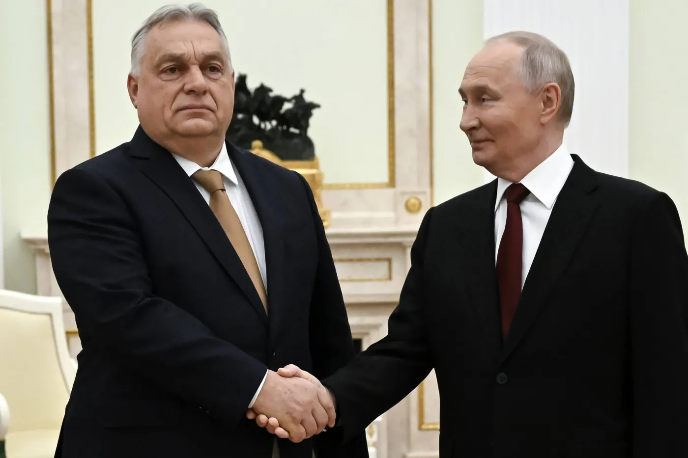 Węgry grożą palcem Ukrainie. W tle miliardy euro płynące z Brukseli