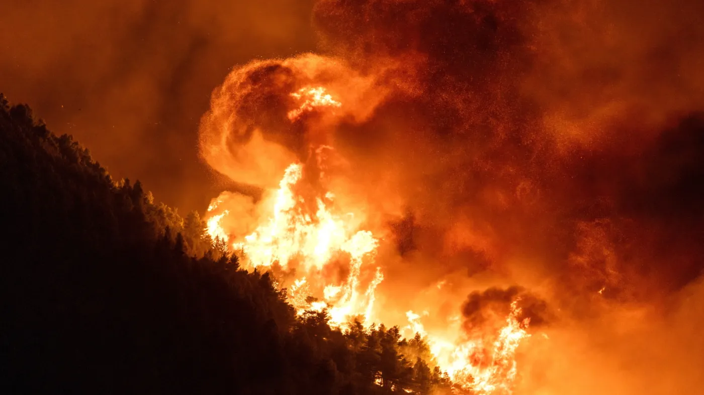 Wildfires in Croatia's Dalmatia region force thousands to evacuate