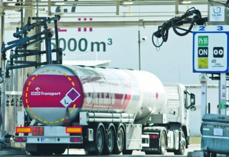 Ministersto Finansów kłamie. Olejowy układ zamknięty