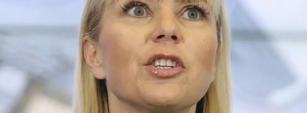 Elżbieta Bieńkowska: Jest stanowcza, potrafi kląć, ale czy poradzi sobie z superministerstwem