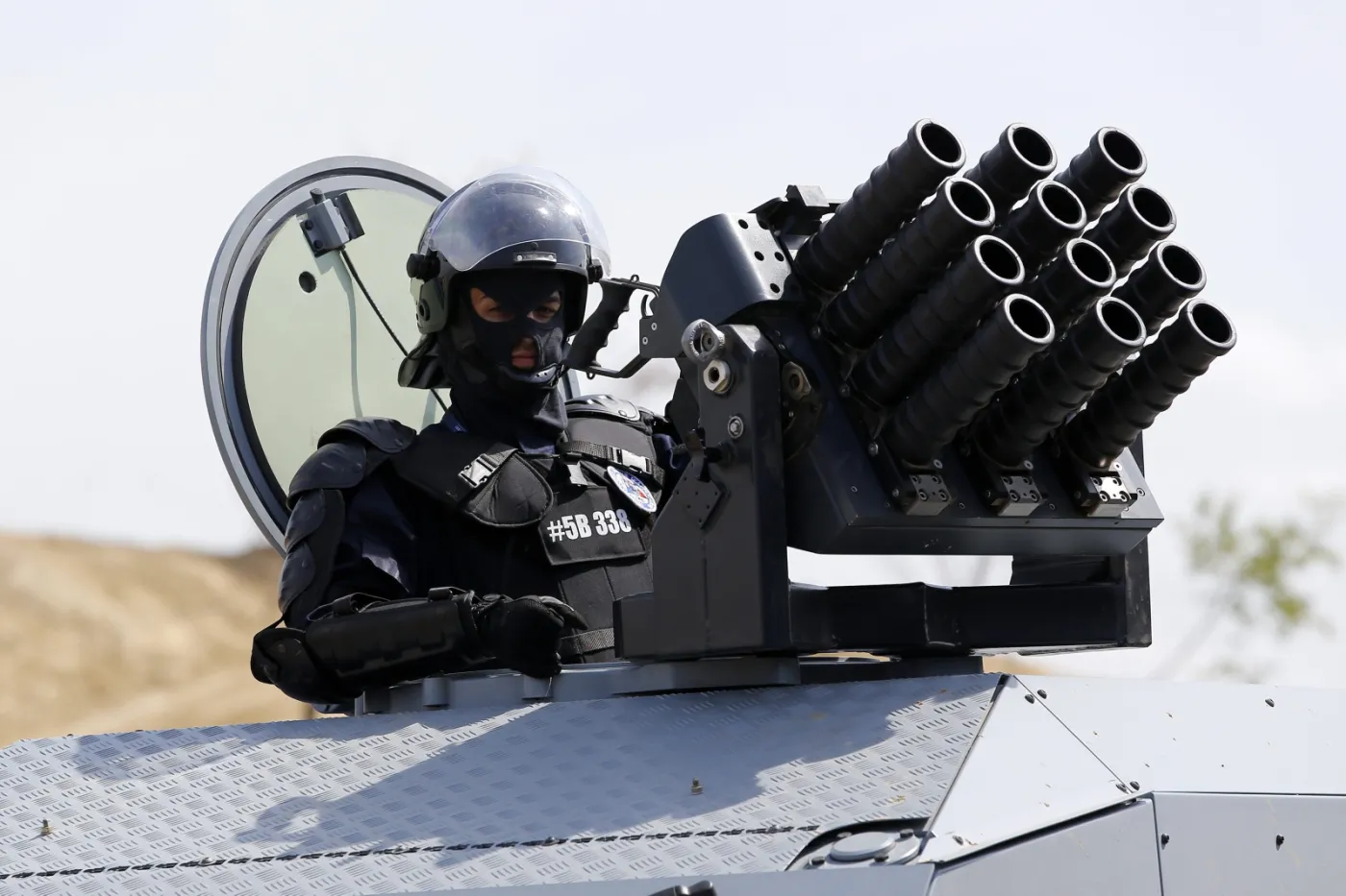 Eurosatory 2014: wystawa sprzętu wojskowego w Paryżu [ZDJĘCIA]