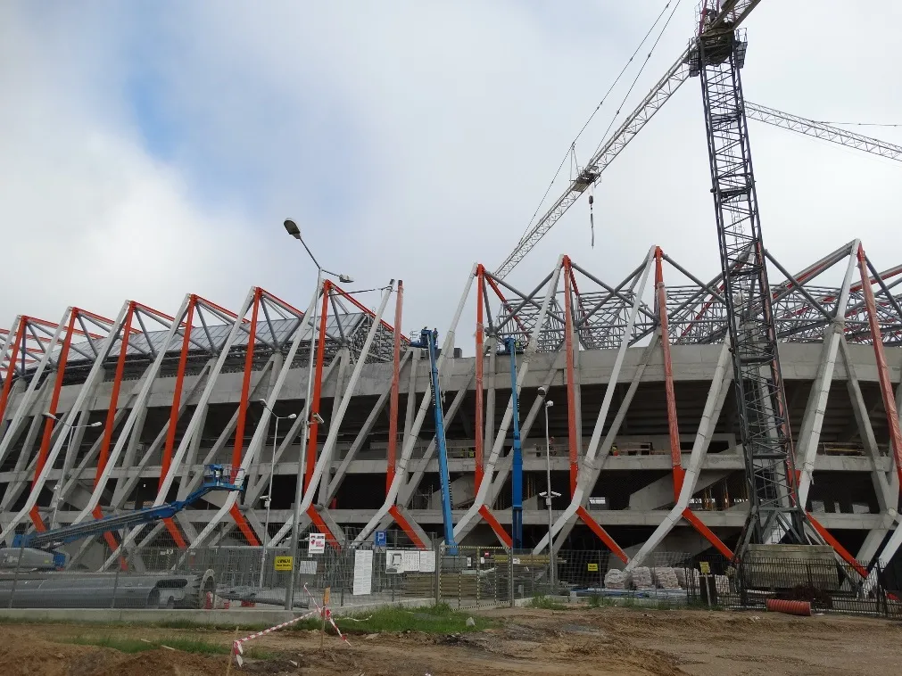 1823802-stadion-miejski-w-bialymstoku.jpg