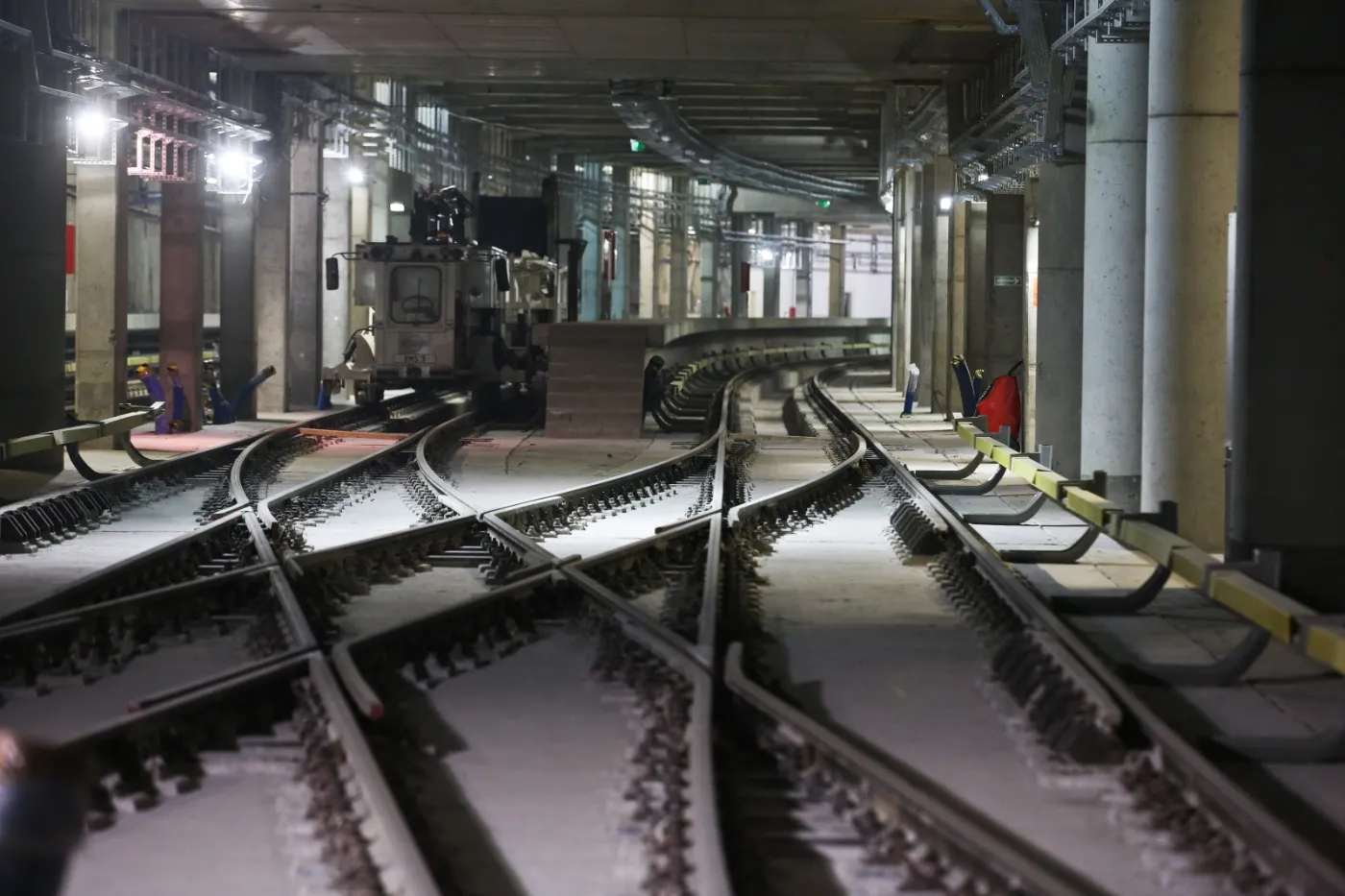 1839178-ii-linia-metra-stacja-dworzec.jpg