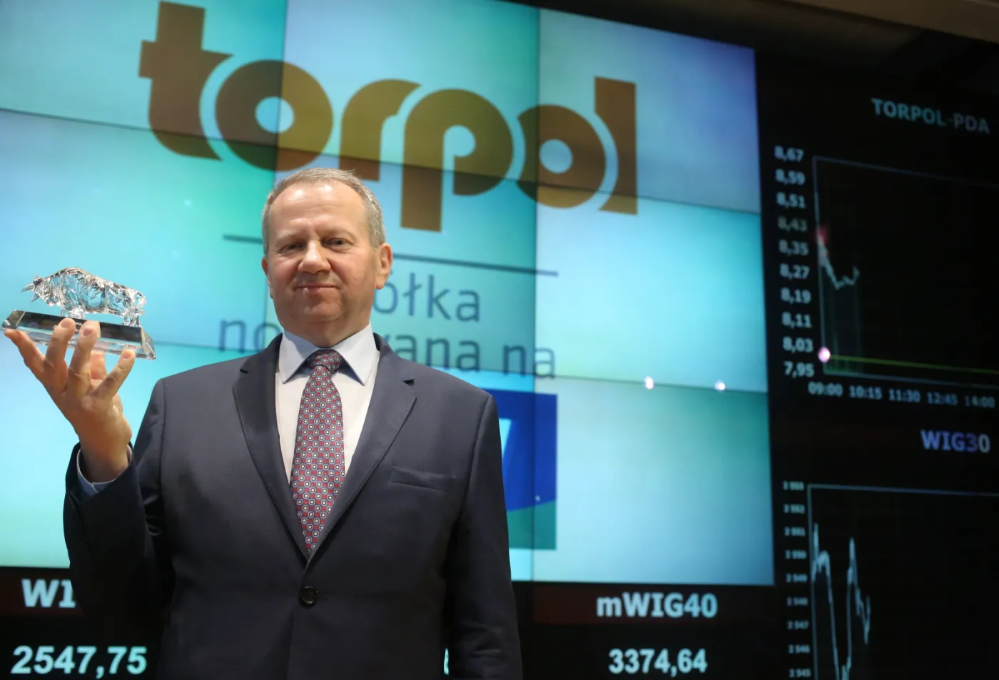 Tomasz Sweklej - prezes zarządu Torpol S.A., podczas debiutu spółki na Głównym Rynku warszawskiej Giełdy Papierów Wartościowych, 8 bm. (mr) PAP/Leszek Szymański 