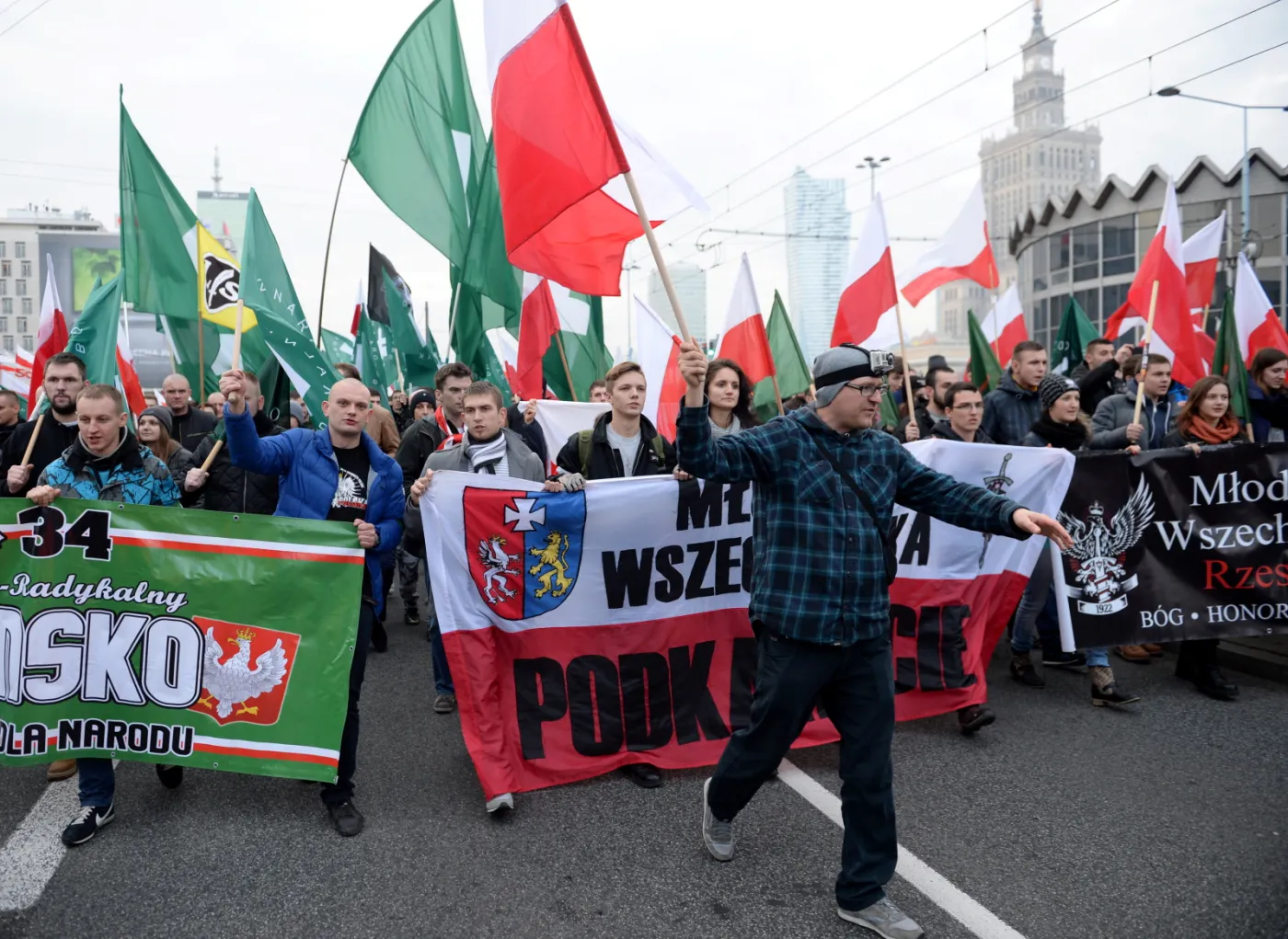 1985236-marsz-niepodleglosci-2014-fot.jpg