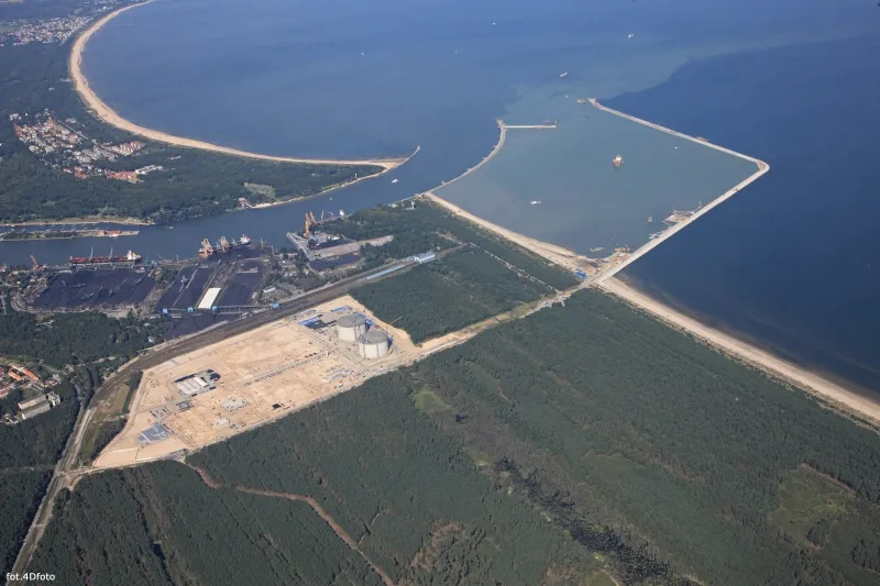 Terminal LNG, budowa - sierpień 2012 r.