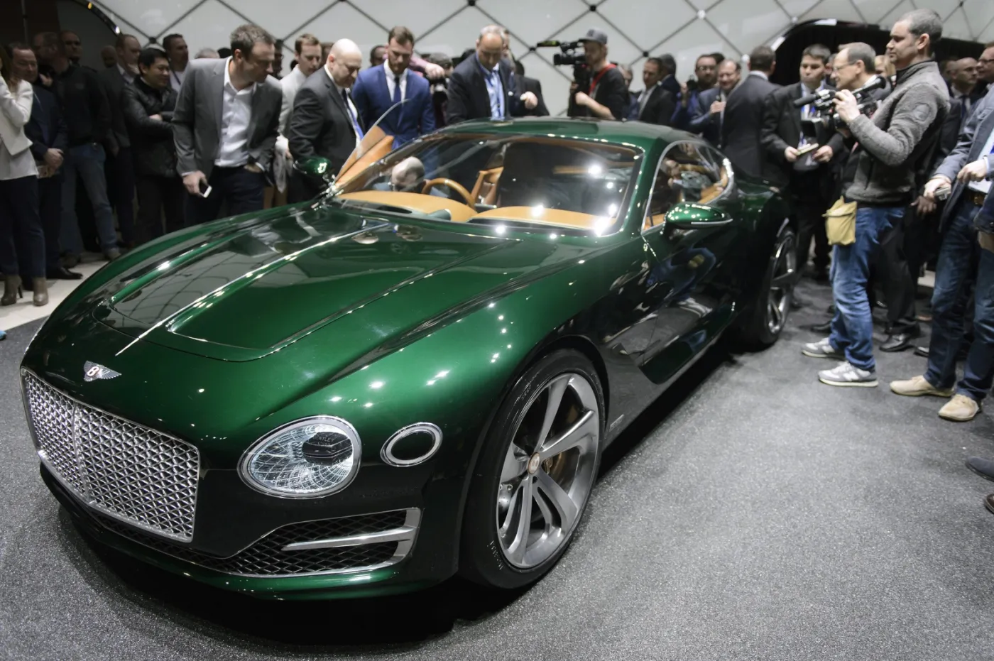 Bentley EXP 10 Speed 6