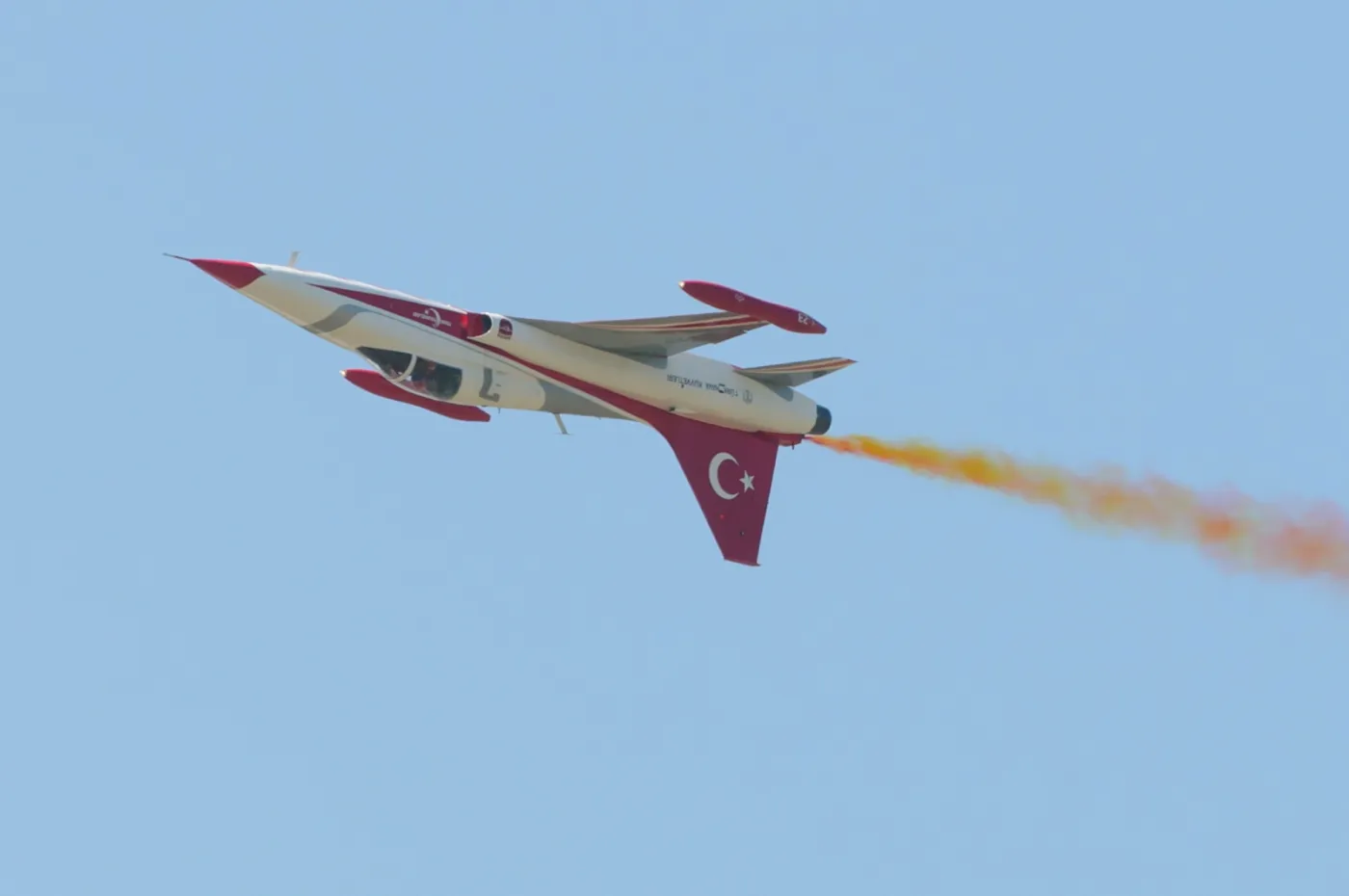 2213837-samoloty-turkish-stars-podczas.jpg