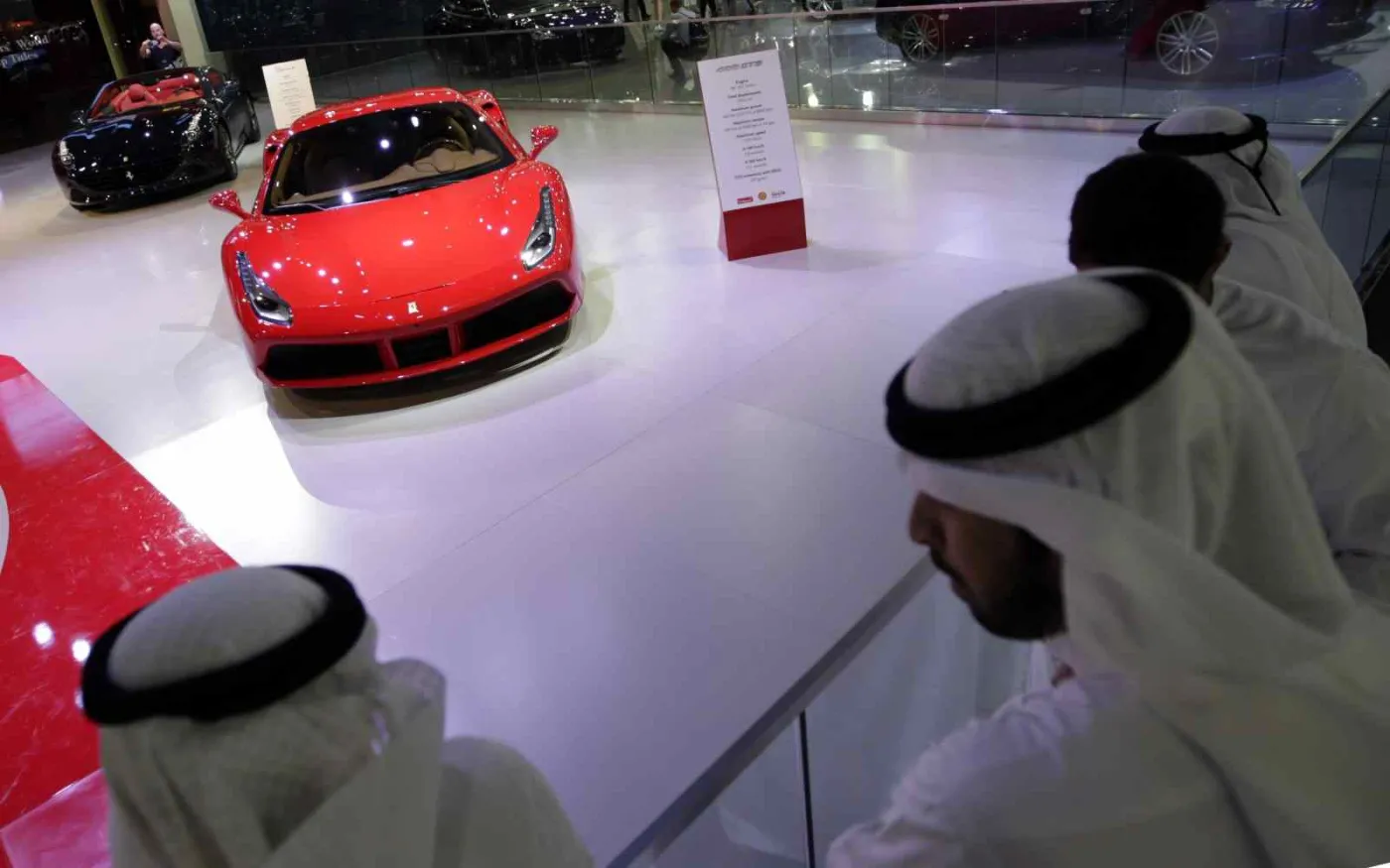 2372748-dubai-international-motor-show.jpg