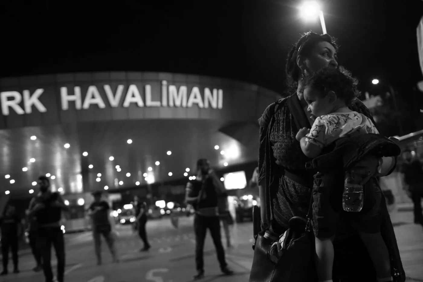 Państwo Islamskie znów atakuje. 36 ofiar zamachu na lotnisku w Stambule