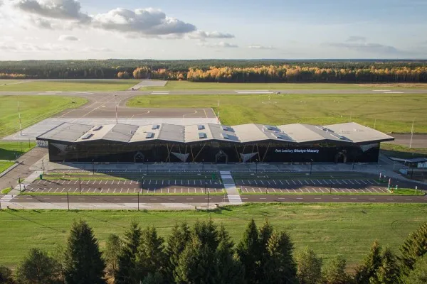 Lotnisko w Szymanach bardziej popularne niż przypuszczano. Będą nowe połączenia