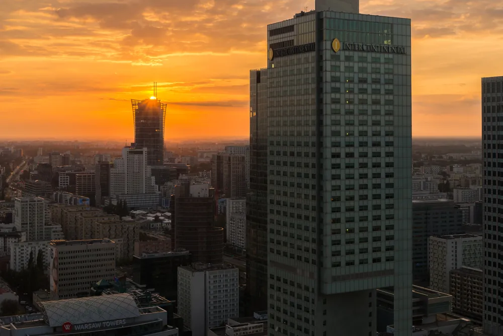 Rating Polski: co zrobią agencje Fitch i S&P? [KOMENTARZE EKONOMISTÓW]