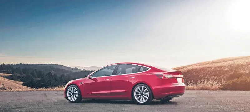 Bąk: Tesla, Niemcy i krzesło elektryczne [MOTOFELIETON]