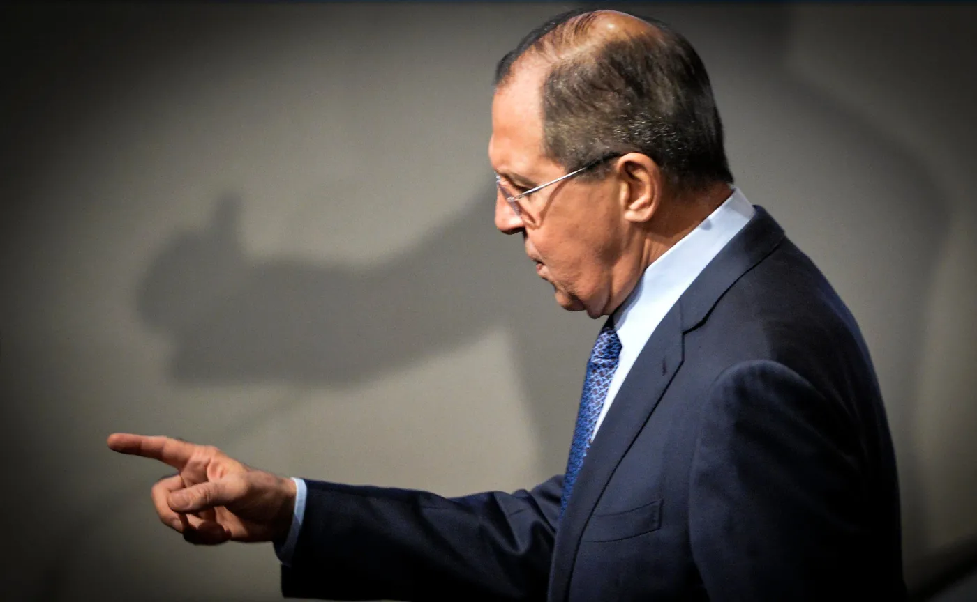 Ławrow: NATO jest instytucją z czasów zimnej wojny