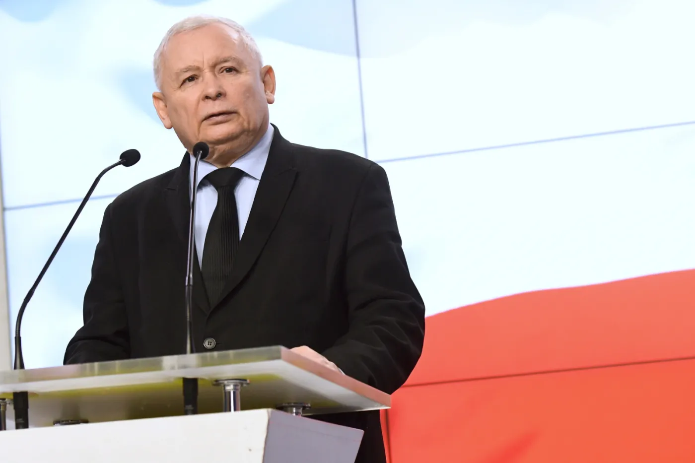 Polexit? Kaczyński: Nie mamy zamiaru być w Unii na kolanach