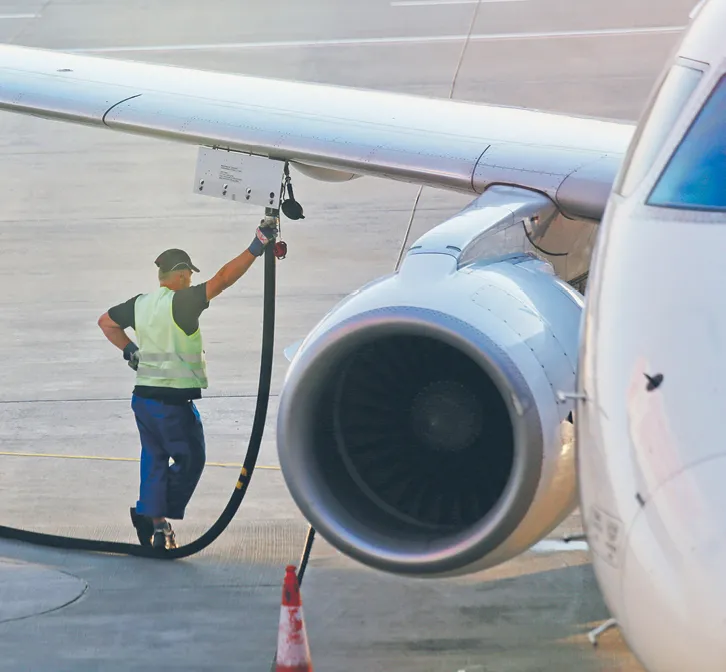 System tankowania samolotów Hydrant nie działa i nie będzie działał. 19 mln zł poszło w błoto