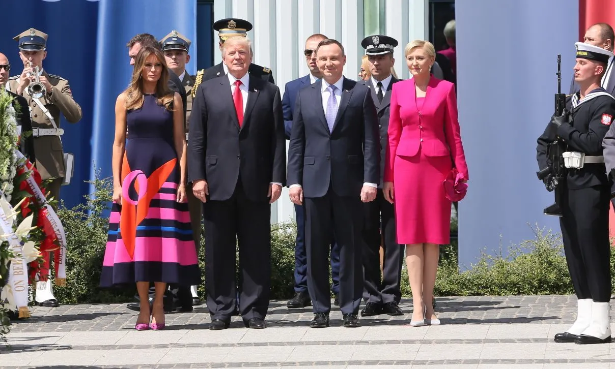 Historyczne przemówienie czy dogłaskanie naszej dumy? Zobacz, co o wystąpieniu Donalda Trumpa mówią eksperci