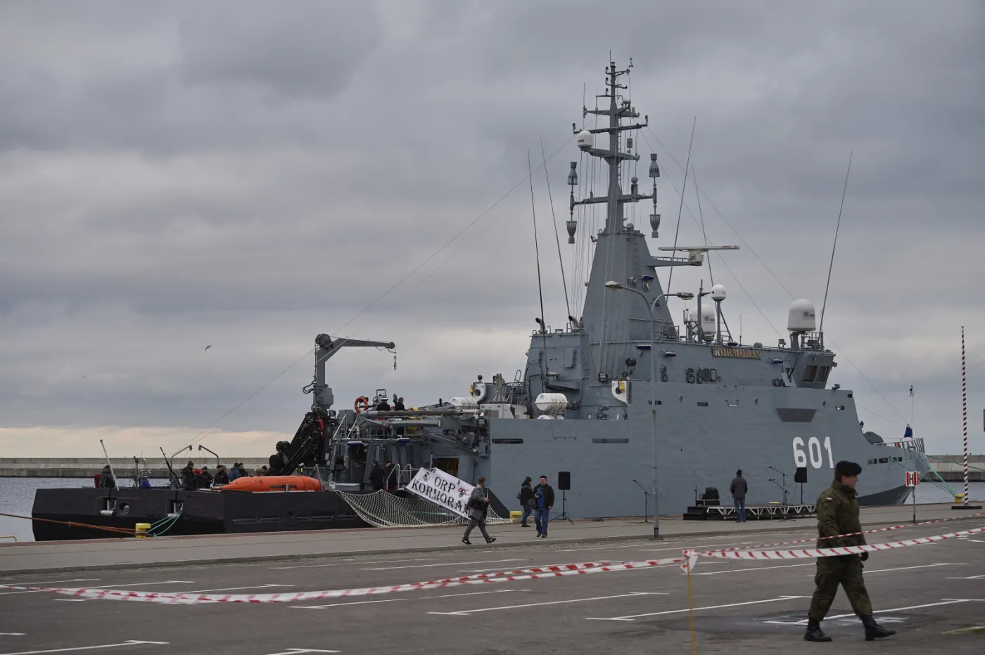 3173554-nowy-okret-niszczyciel-min-orp.jpg