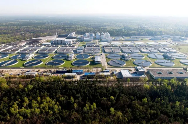 Szef Wód Polskich: Opłaty dla Warszawy za zrzut ścieków mogą sięgnąć 40 mln zł