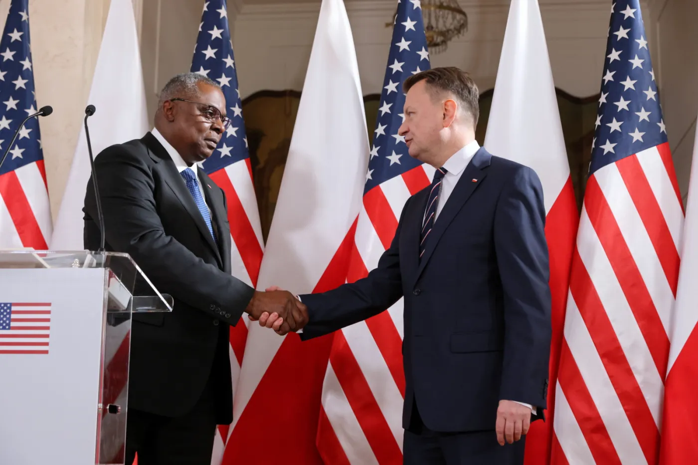 Austin: Widok amerykańskich i polskich żołnierzy razem pokazuje naszą silną współpracę