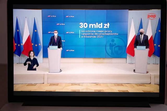 Będą obniżki czynszów. Premier zapowiedział 30 mld zł nowej pomocy dla firm