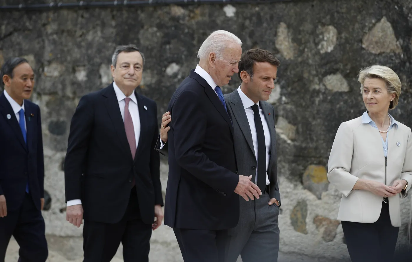 Przywódcy UE i USA: jesteśmy gotowi "zdecydowanie" odpowiedzieć na negatywne działania Rosji