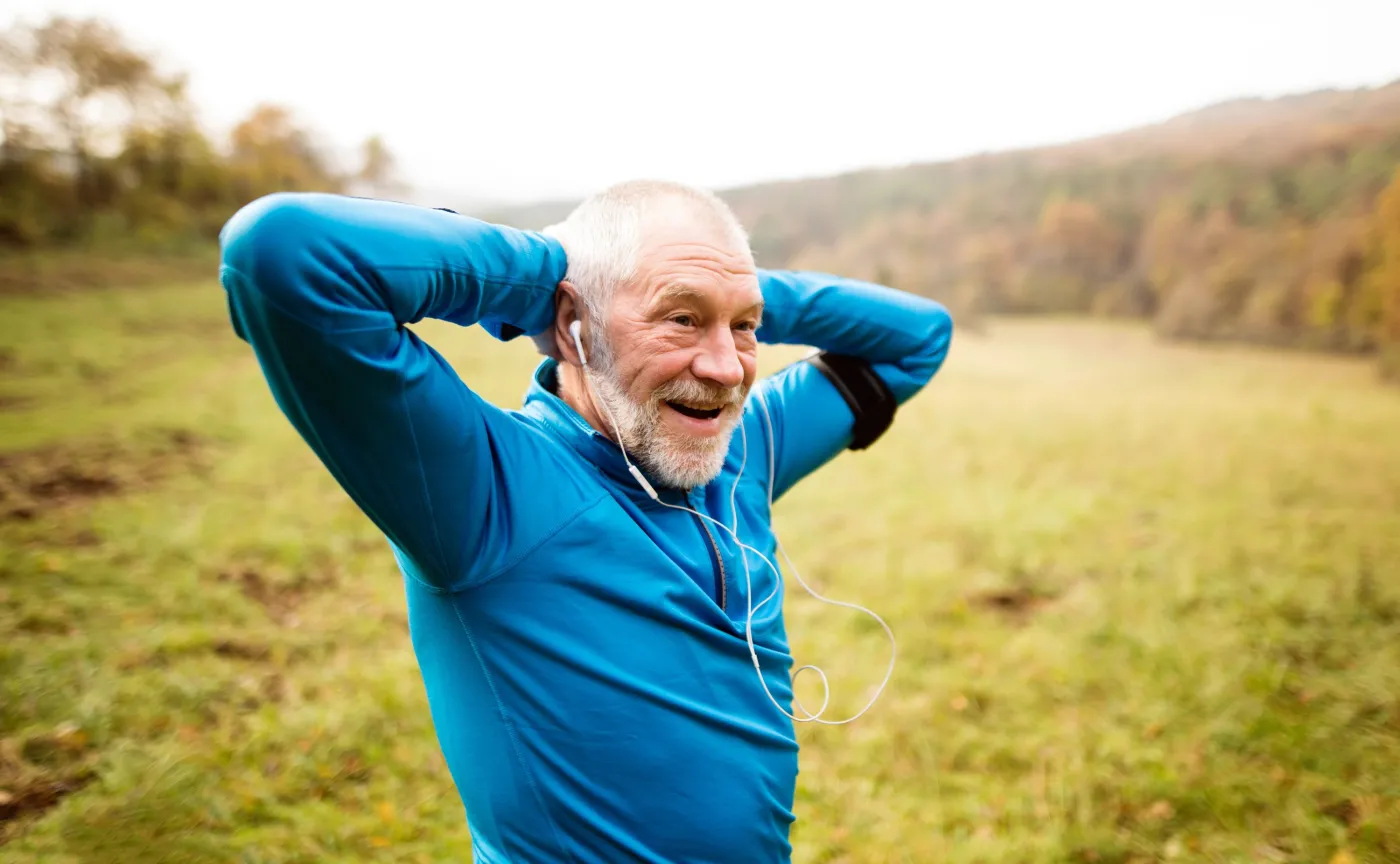 Aktywność fizyczna sprzyja sprawności umysłowej w starszym wieku [BADANIE]