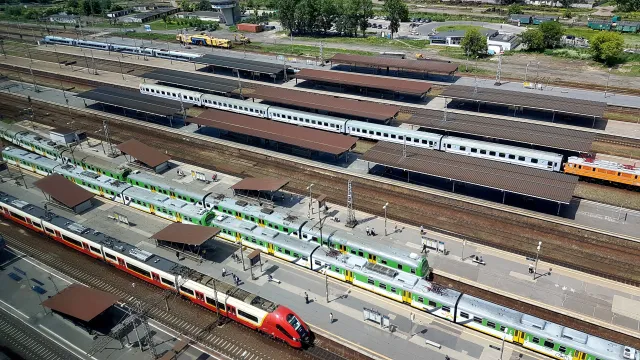 Merchel z PKP PLK: Inwestycje kolejowe zaplanowane do 2023 r. będą zrealizowane w terminie