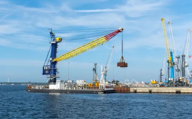 Rozbudowa portu w Świnoujściu solą w niemieckim oku?