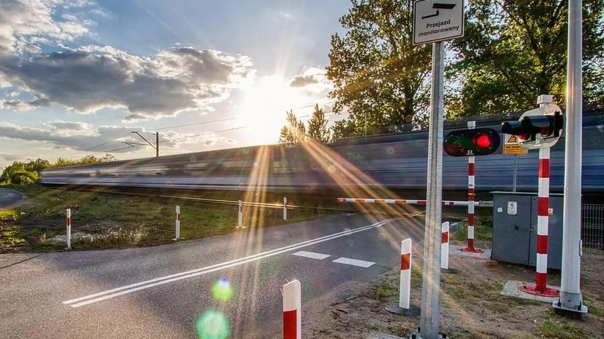 Od teraz Polacy mieszkający przy torach, będą mieli podstawę do dochodzenia swoich roszczeń wobec kolei. Wchodzi w życie nowe rozporządzenie Ministra Infrastruktury