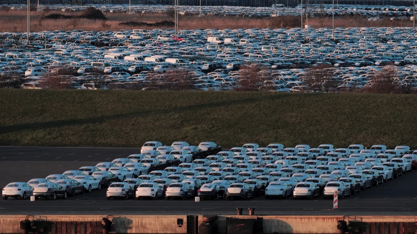 Wzrost eksportu niemieckich części samochodowych, maszyn i leków w zamian za import tańszych produktów rolnych do UE. Premier i Minister Rolnictwa umywają ręce w sprawie umowy handlowej UE–Mercosur